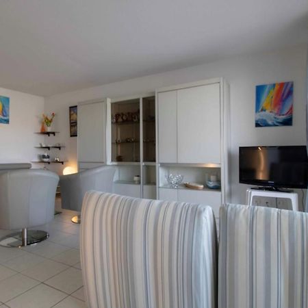 Apartment With Balcony And View On The Port Frejus Ngoại thất bức ảnh
