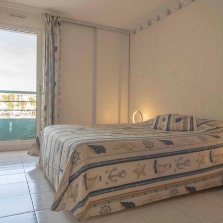 Apartment With Balcony And View On The Port Frejus Ngoại thất bức ảnh